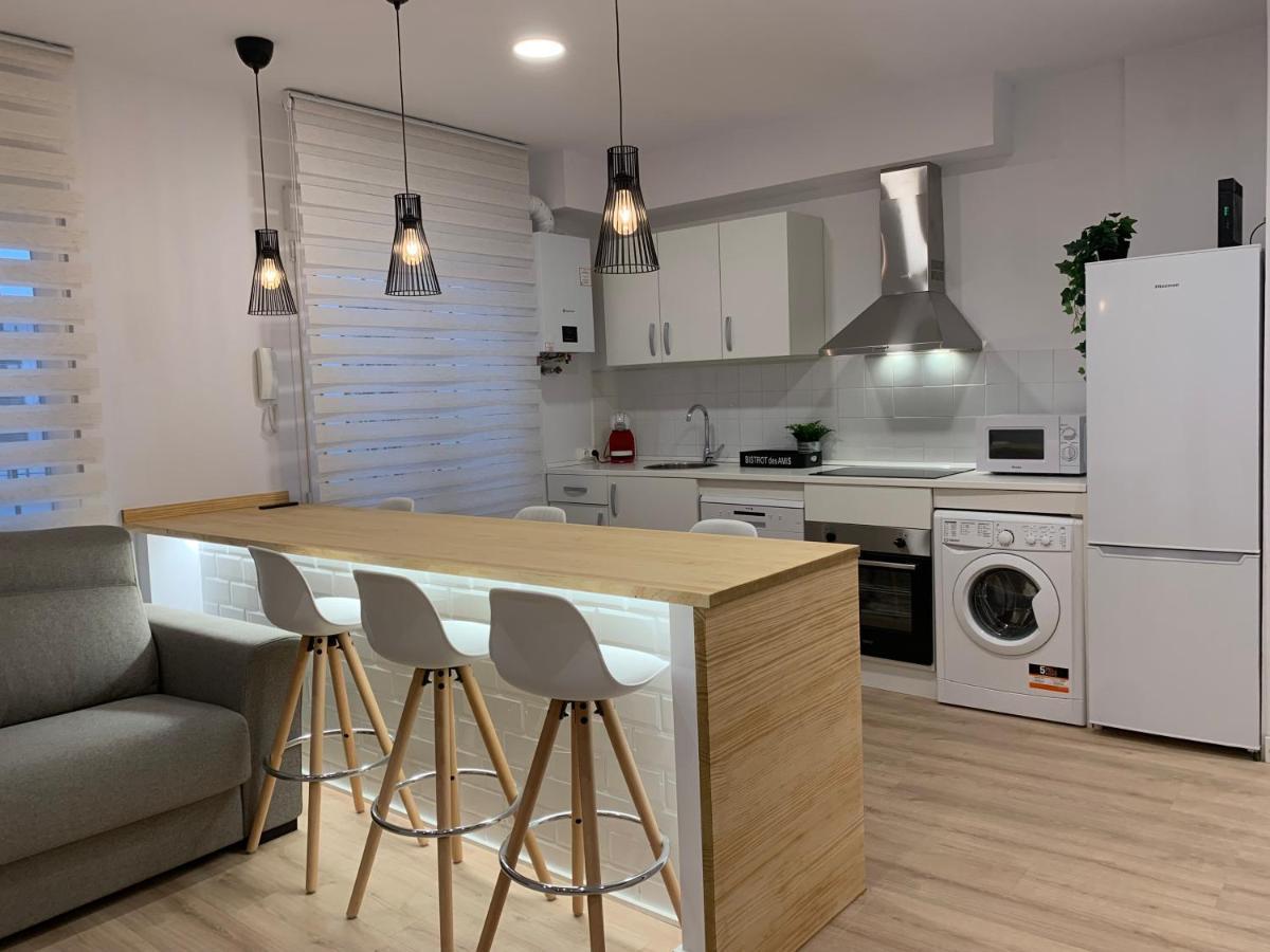 Apartamentos Santullano 1 Oviedo Exteriér fotografie
