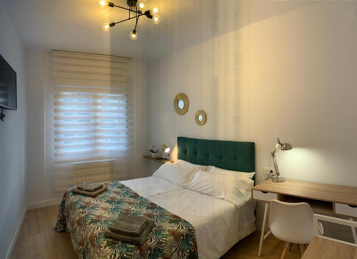 Apartamentos Santullano 1 Oviedo Exteriér fotografie